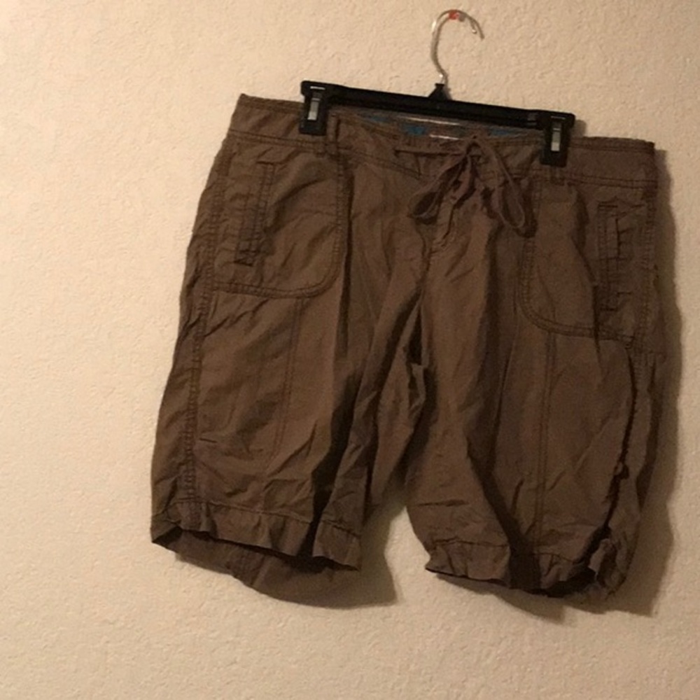 Maurice’s Tan 16 Bermuda Short